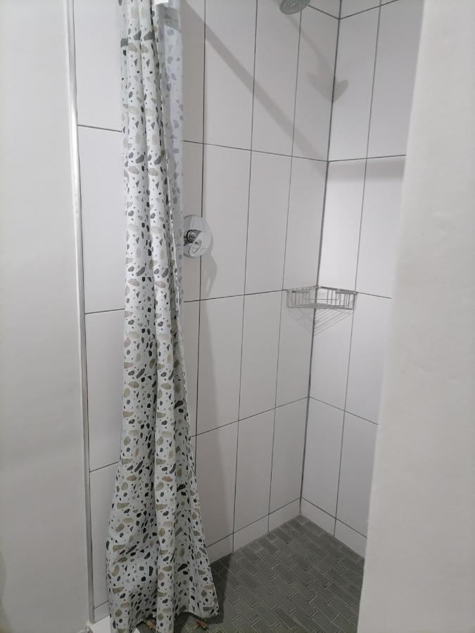 Biki Plek Apartment Кимбърли Екстериор снимка