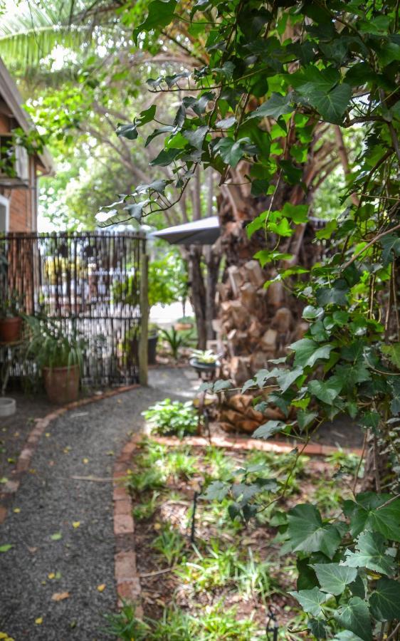 Biki Plek Apartment Кимбърли Екстериор снимка