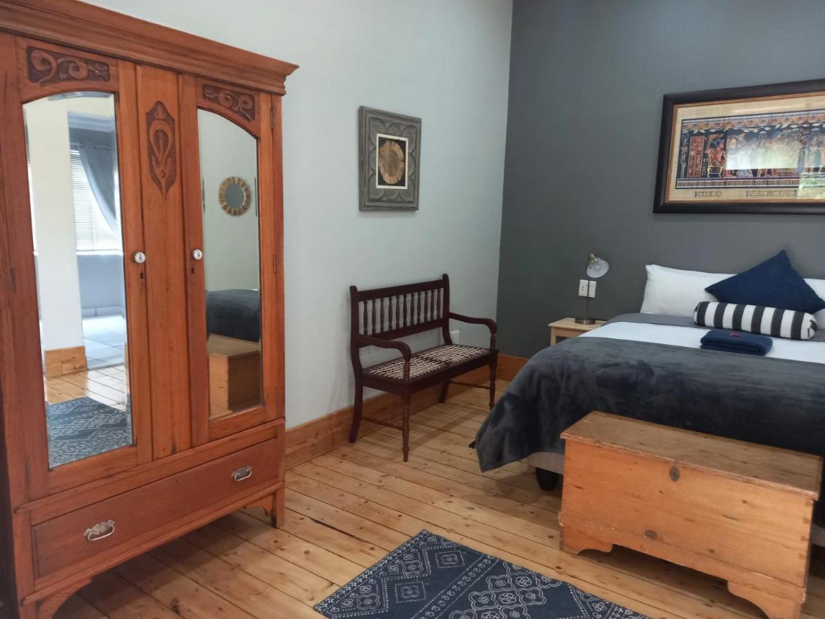 Biki Plek Apartment Кимбърли Екстериор снимка